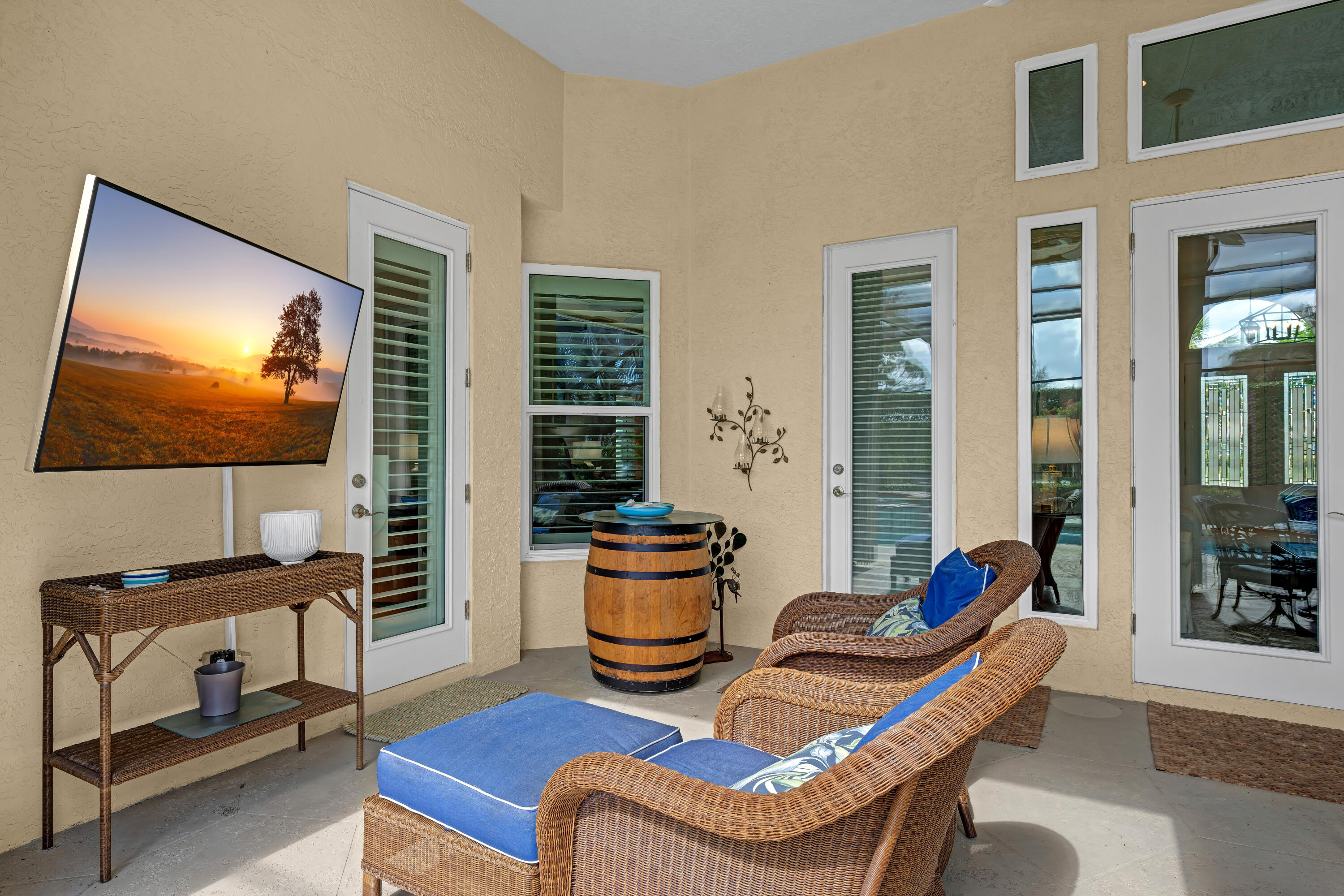 6024 Southeast Glen Eagle Way Stuart, FL 34997 - Photo 37 of 38 Covered patio