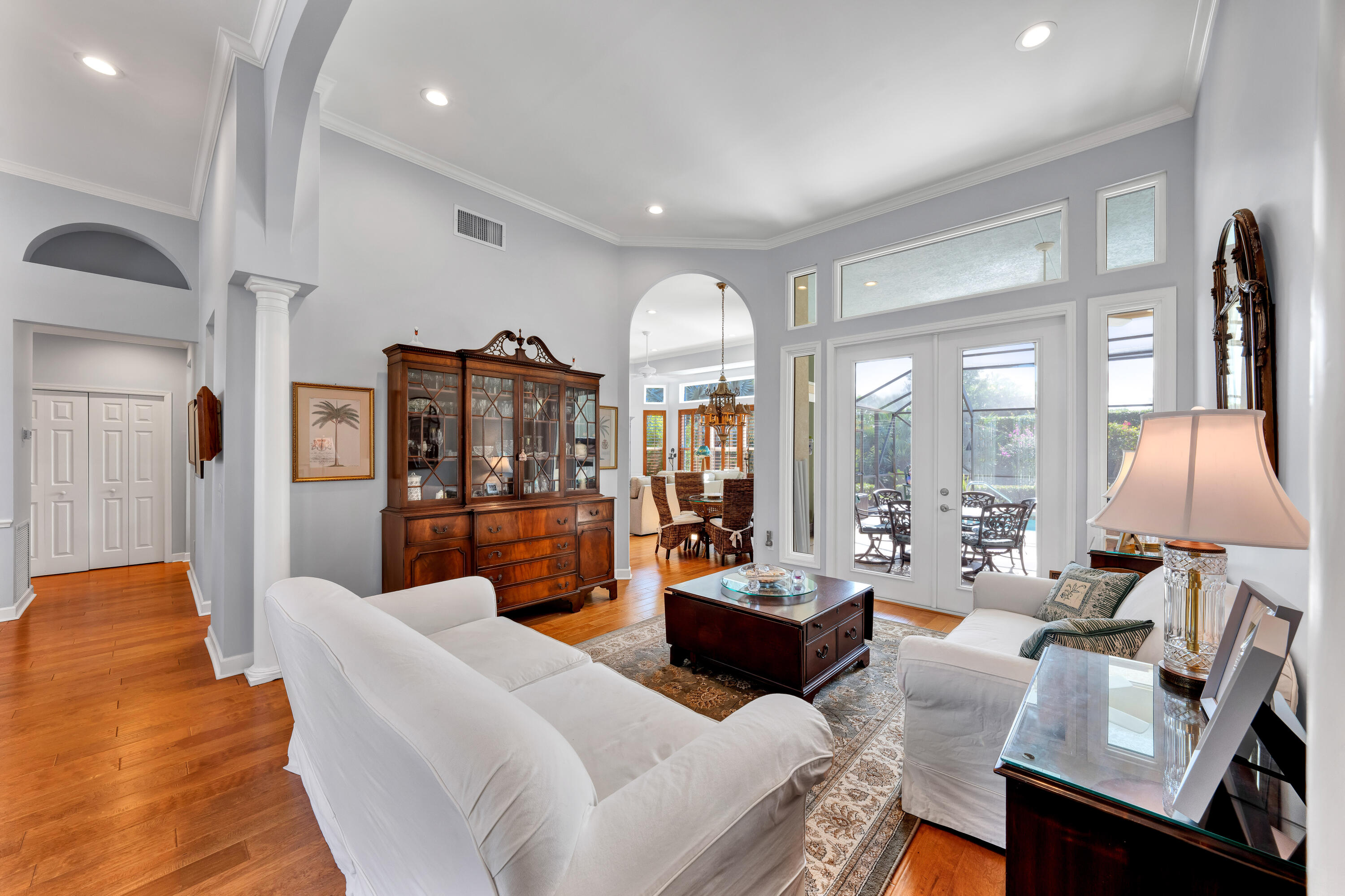 6024 Southeast Glen Eagle Way Stuart, FL 34997 - Photo 9 of 38 Living room