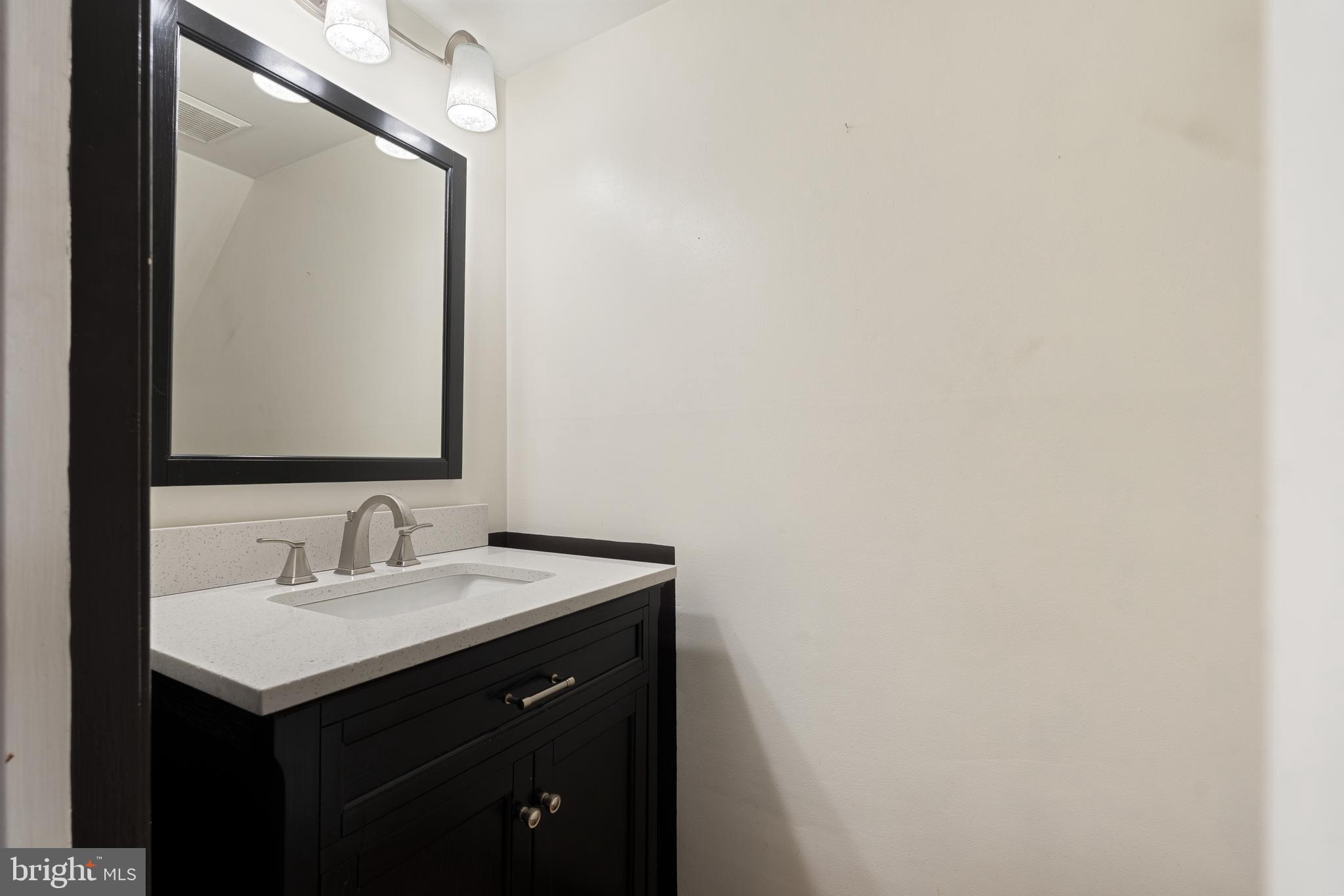 5757 Sunset View Lane Frederick, MD 21703 - Photo 14 of 32