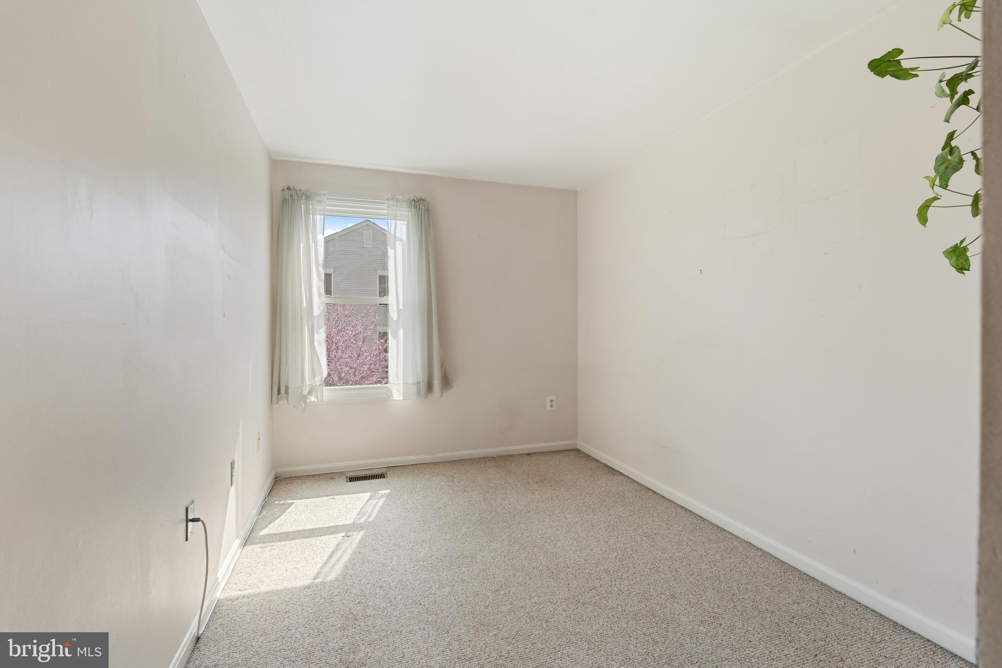 5757 Sunset View Lane Frederick, MD 21703 - Photo 19 of 32