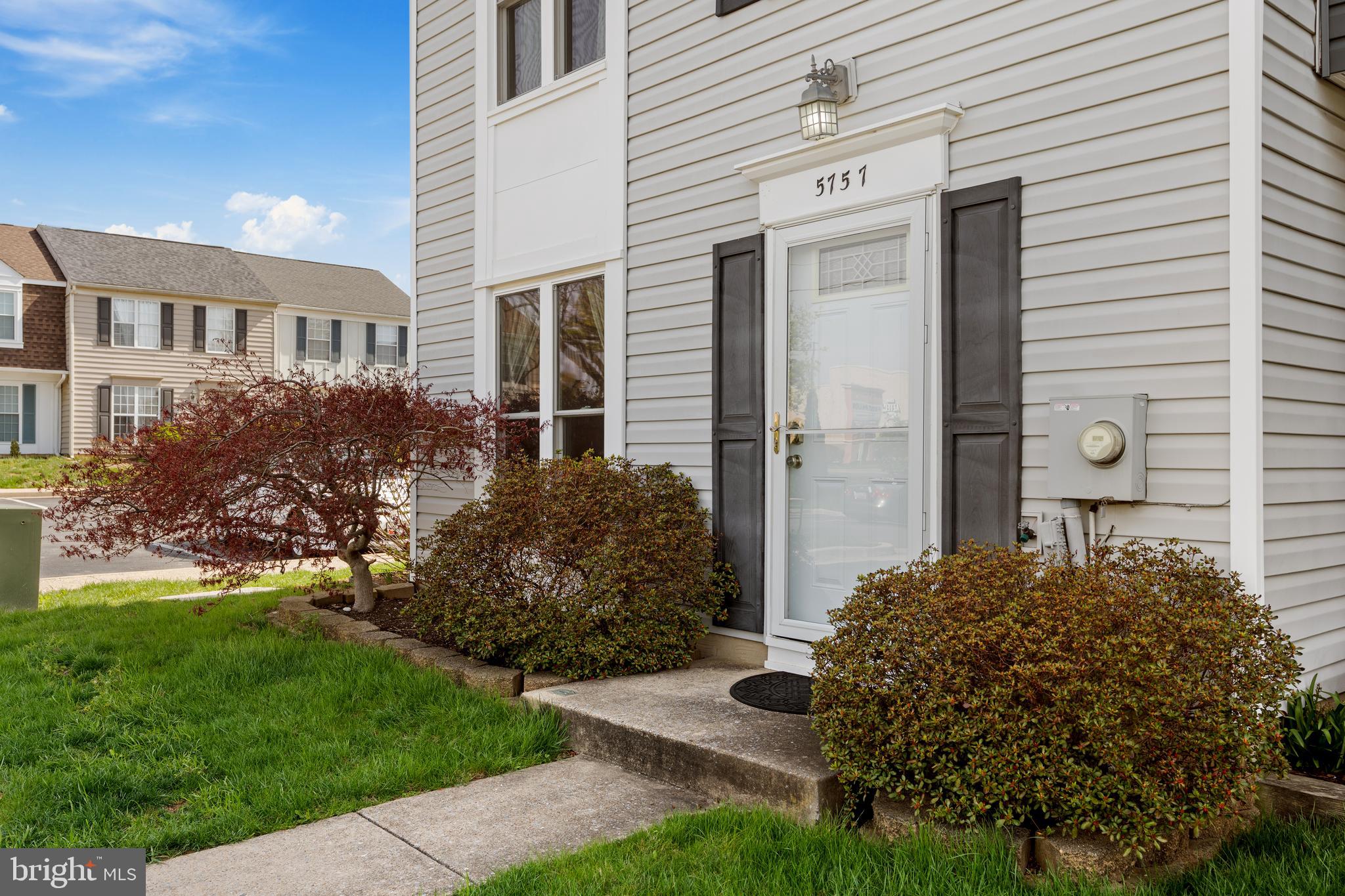 5757 Sunset View Lane Frederick, MD 21703 - Photo 2 of 32