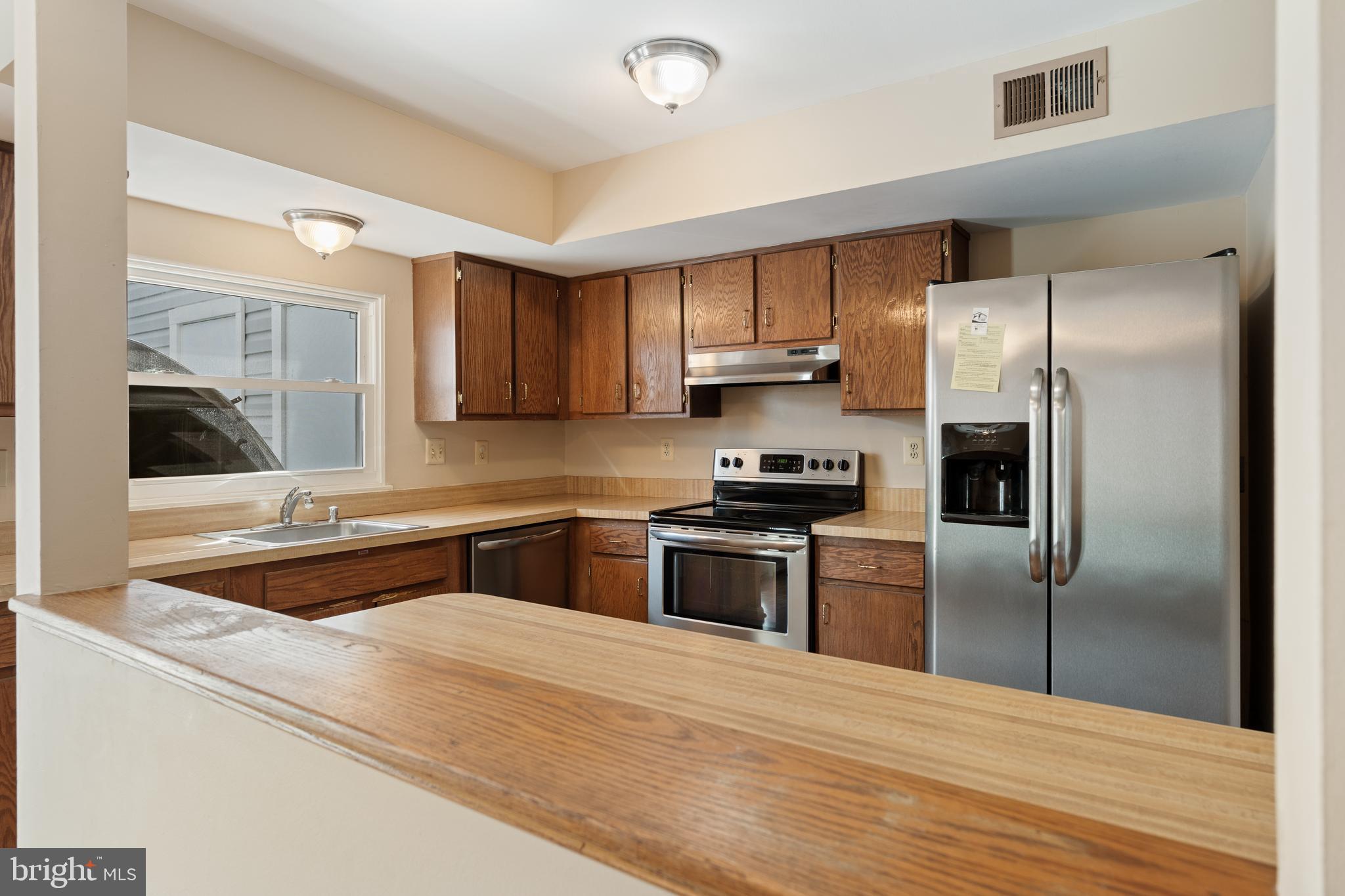 5757 Sunset View Lane Frederick, MD 21703 - Photo 7 of 32