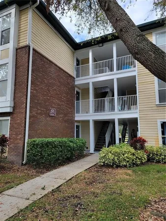 $1,335 | 4211 Chatham Oak Court, Unit 113, Tampa, FL 33624