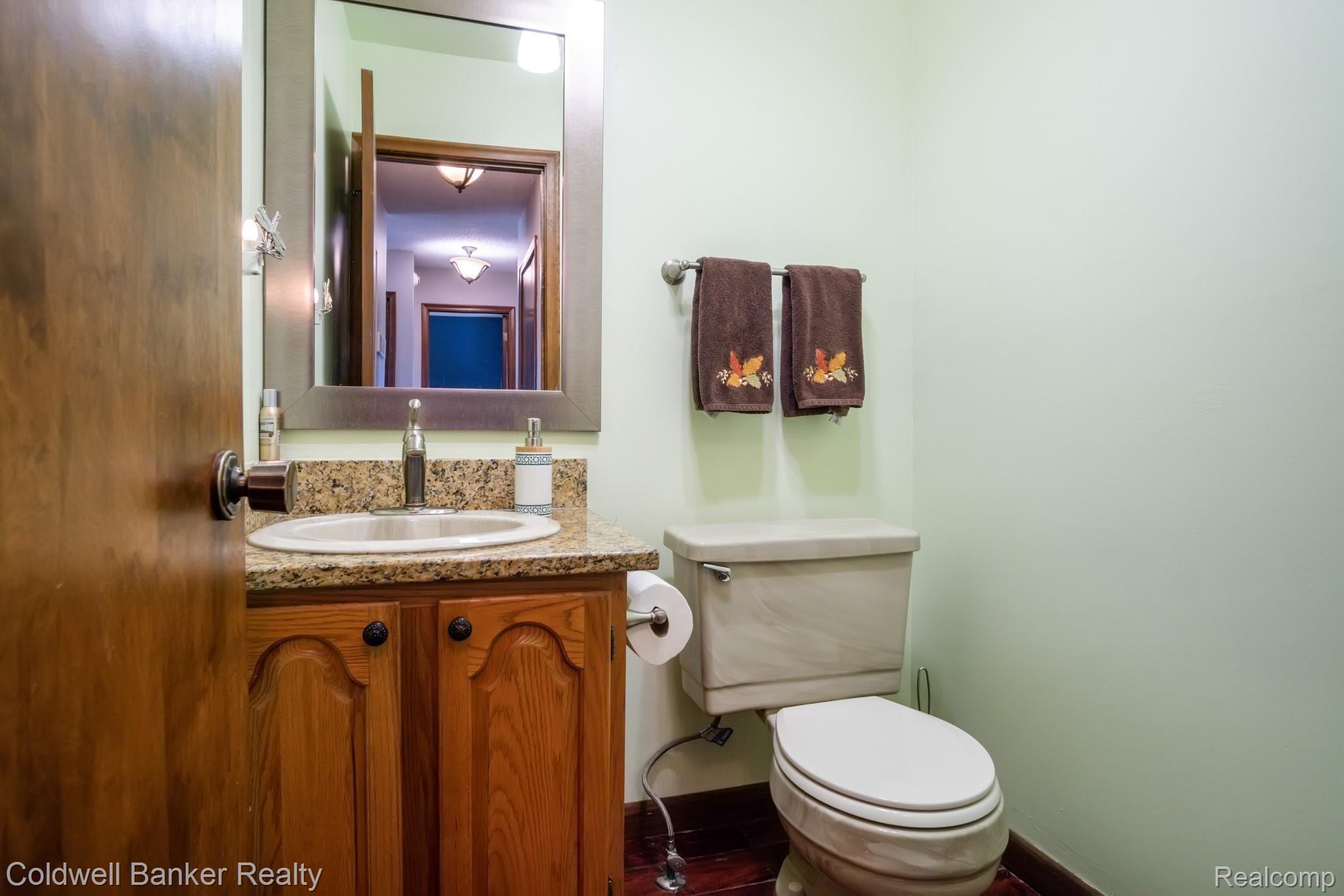 3700 Benstein Road Commerce Township, MI 48382 - Photo 14 of 42 14.jpg