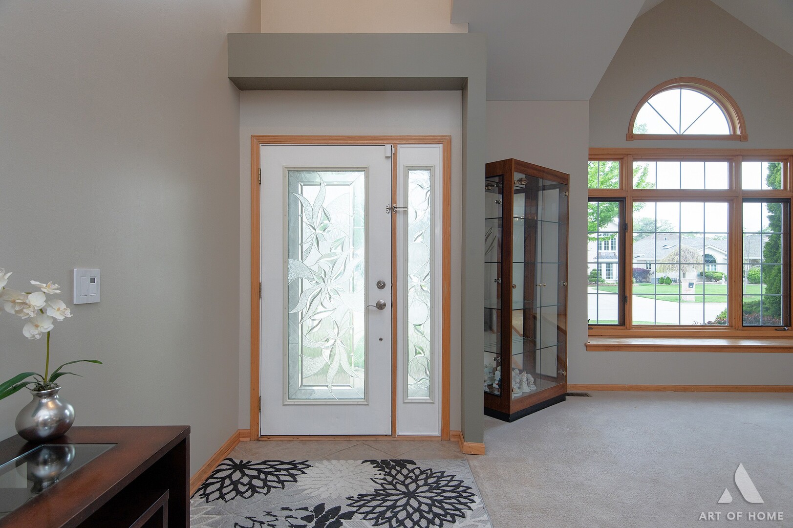 571 Veterans Parkway Addison, IL 60101 - Photo 4 of 41 Gallery Image 4