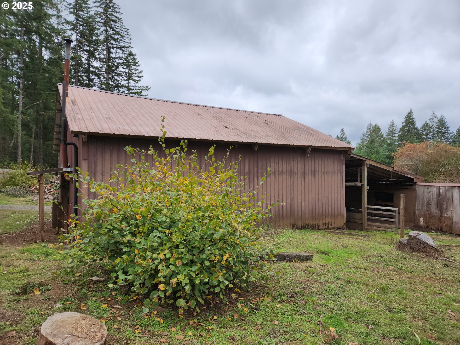 24626 Demming Ridge Road Elmira, OR 97437 - Photo 27 of 41