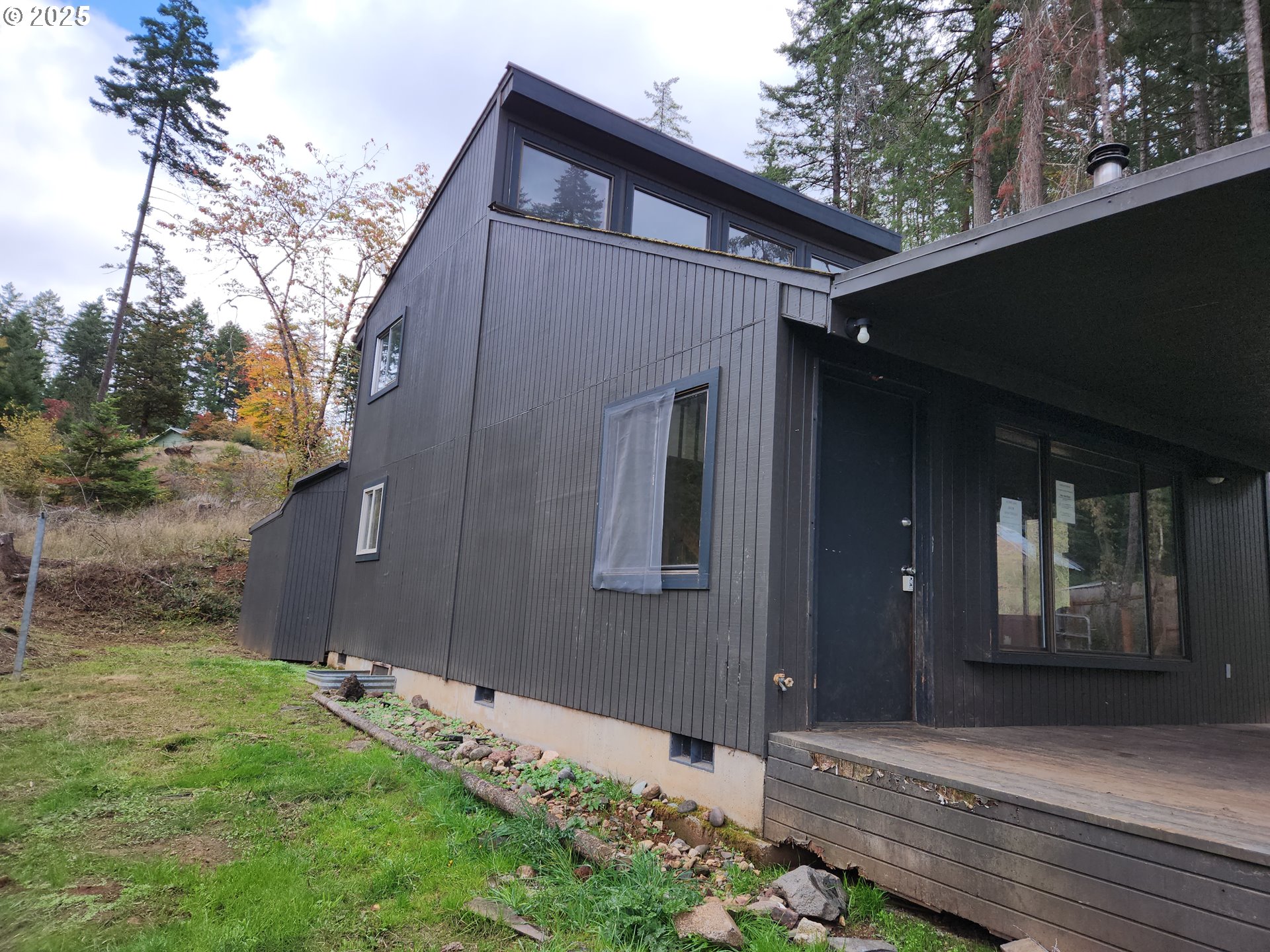 24626 Demming Ridge Road Elmira, OR 97437 - Photo 3 of 41