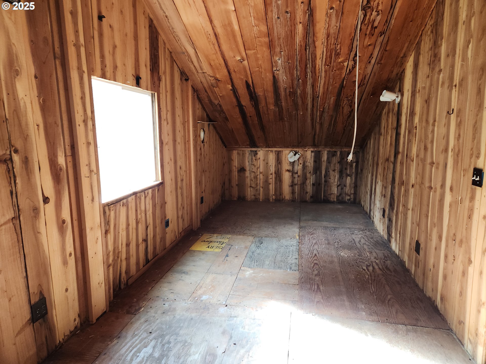 24626 Demming Ridge Road Elmira, OR 97437 - Photo 35 of 41