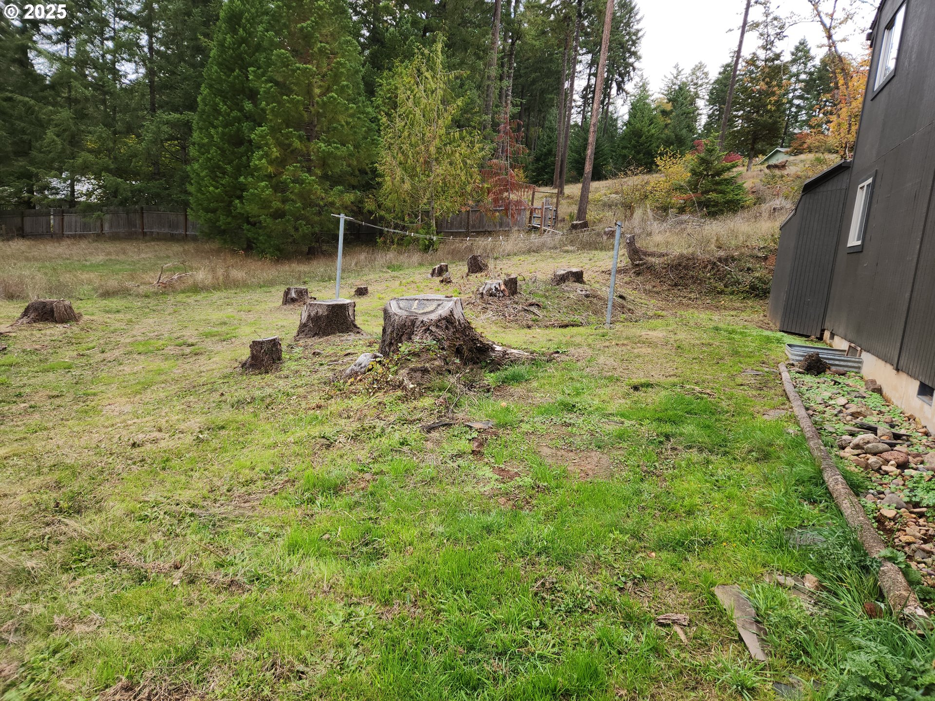 24626 Demming Ridge Road Elmira, OR 97437 - Photo 36 of 41