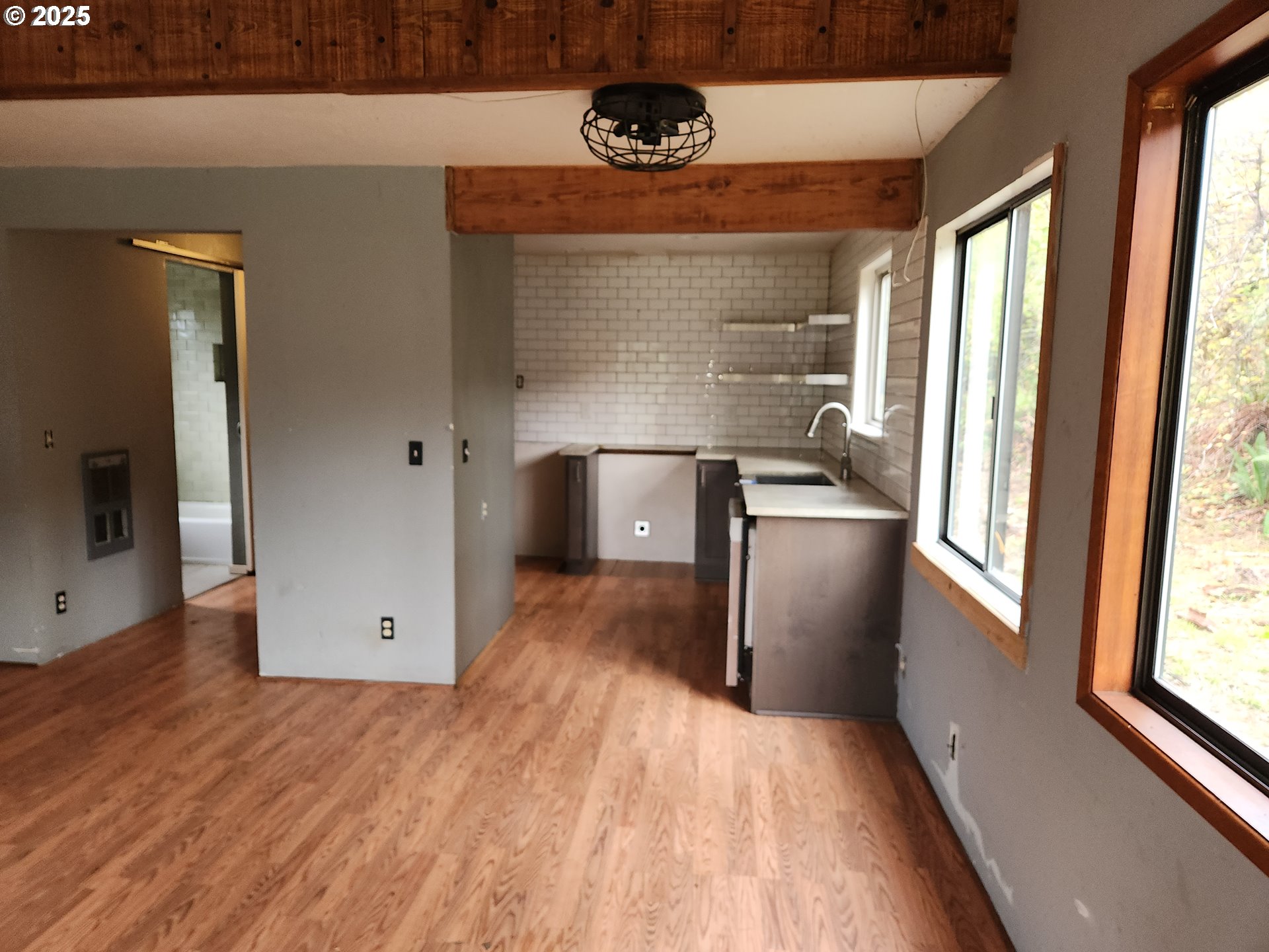 24626 Demming Ridge Road Elmira, OR 97437 - Photo 8 of 41