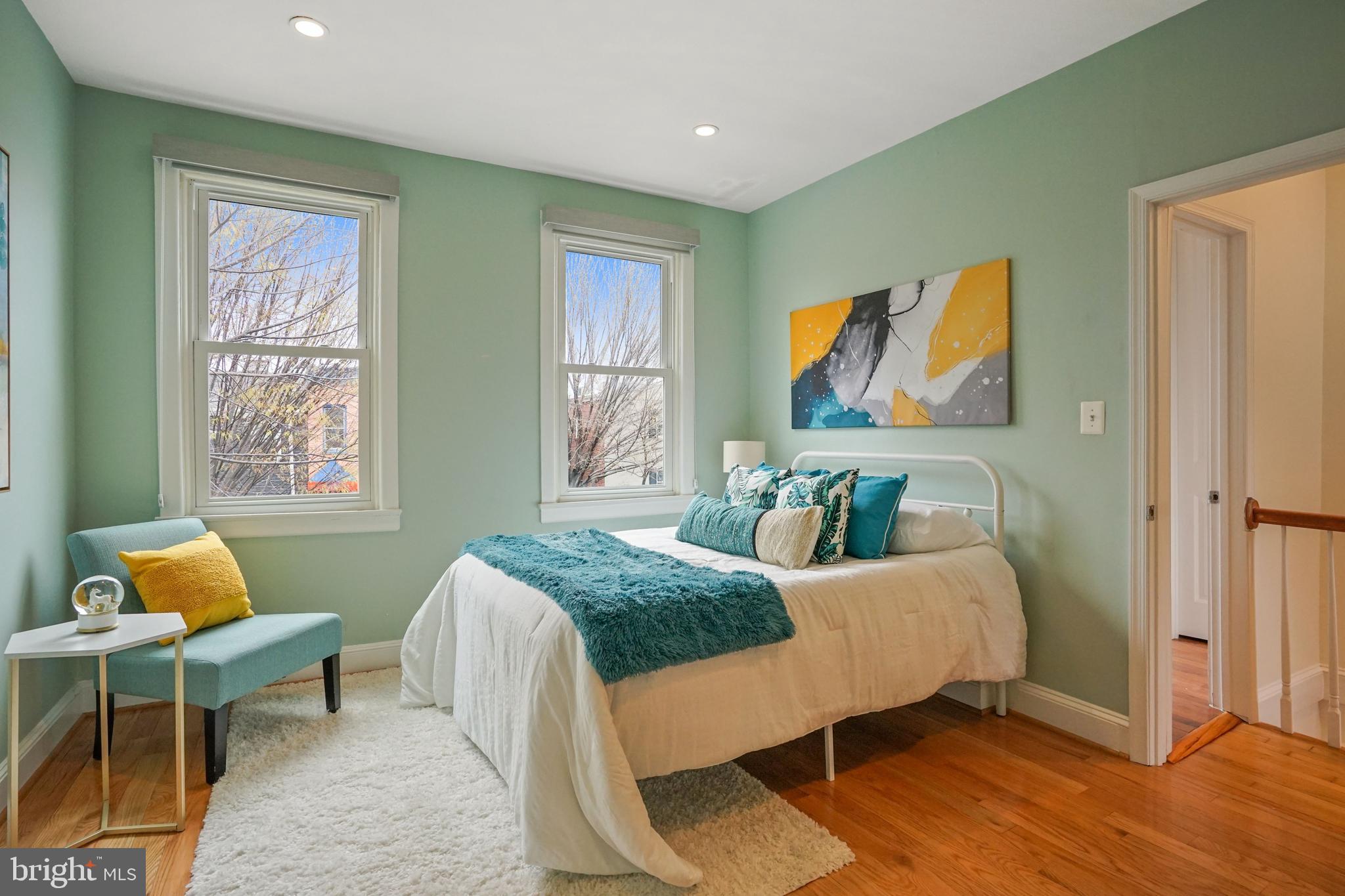 468 Ridge Street Northwest Washington, DC 20001 - Photo 14 of 35