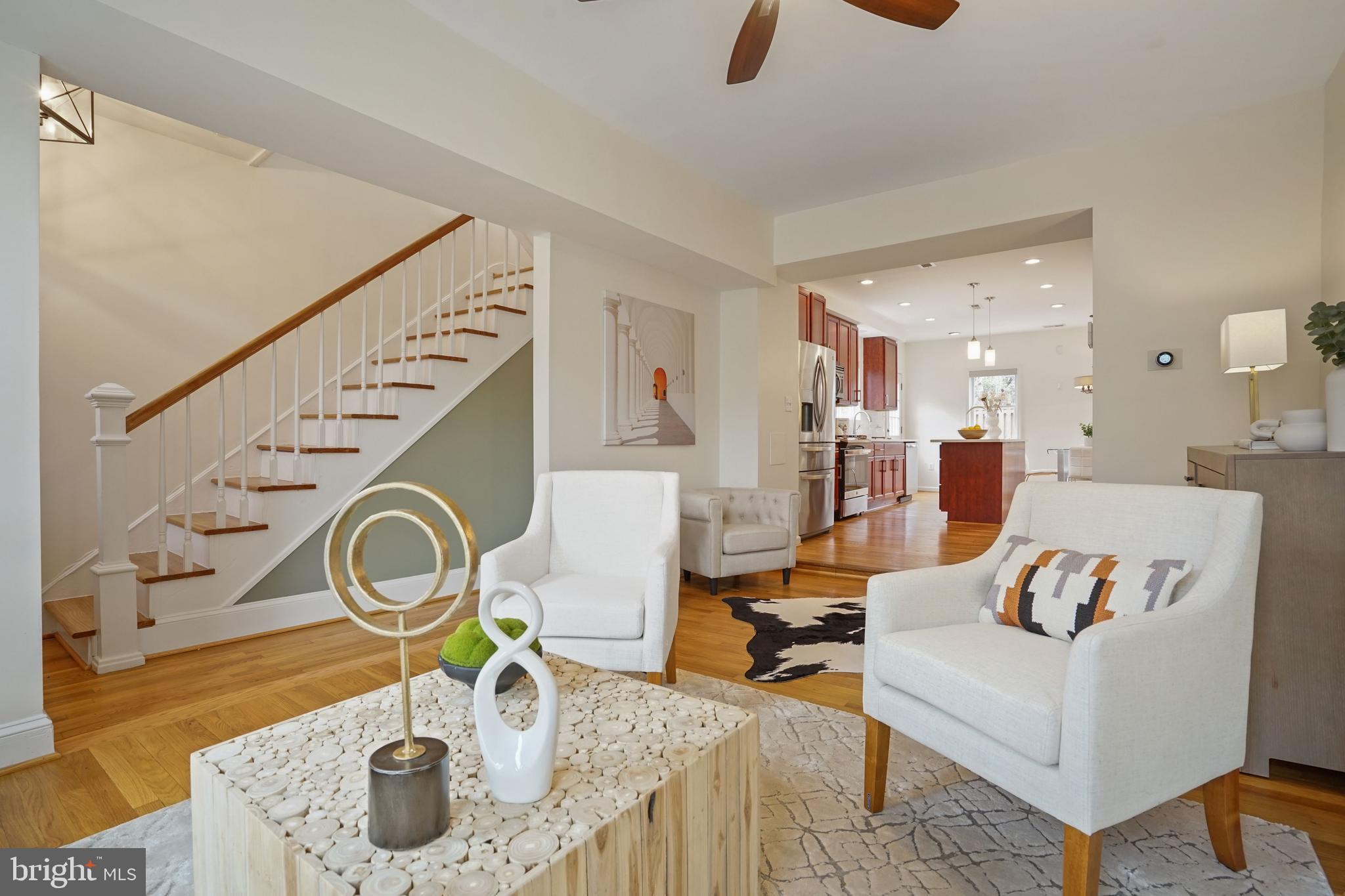 468 Ridge Street Northwest Washington, DC 20001 - Photo 18 of 35