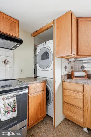 $599,000 | 430 East Pittsfield Street, Pennsville, NJ 08070