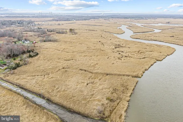 $599,000 | 430 East Pittsfield Street, Pennsville, NJ 08070