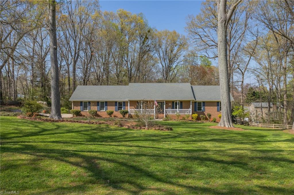 141 Raintree Road Advance, NC 27006 - Photo 2 of 44 Gallery Image 2
