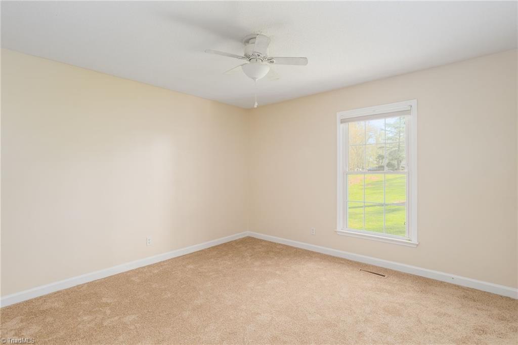 141 Raintree Road Advance, NC 27006 - Photo 23 of 44 Gallery Image 23