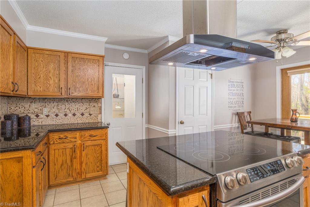 141 Raintree Road Advance, NC 27006 - Photo 10 of 44 Gallery Image 10