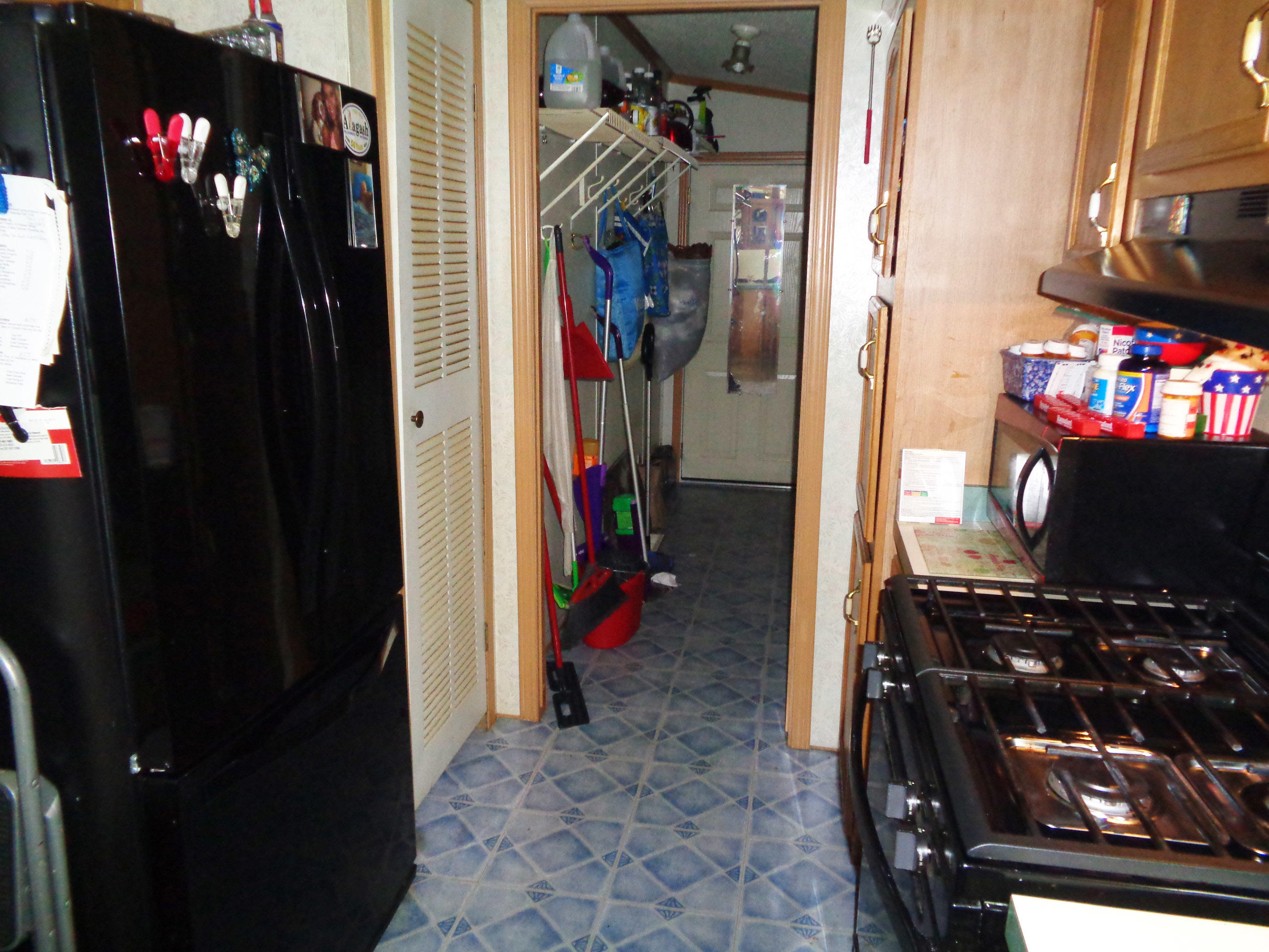 86 Cedar Street Millinocket, ME 04462 - Photo 7 of 20 19