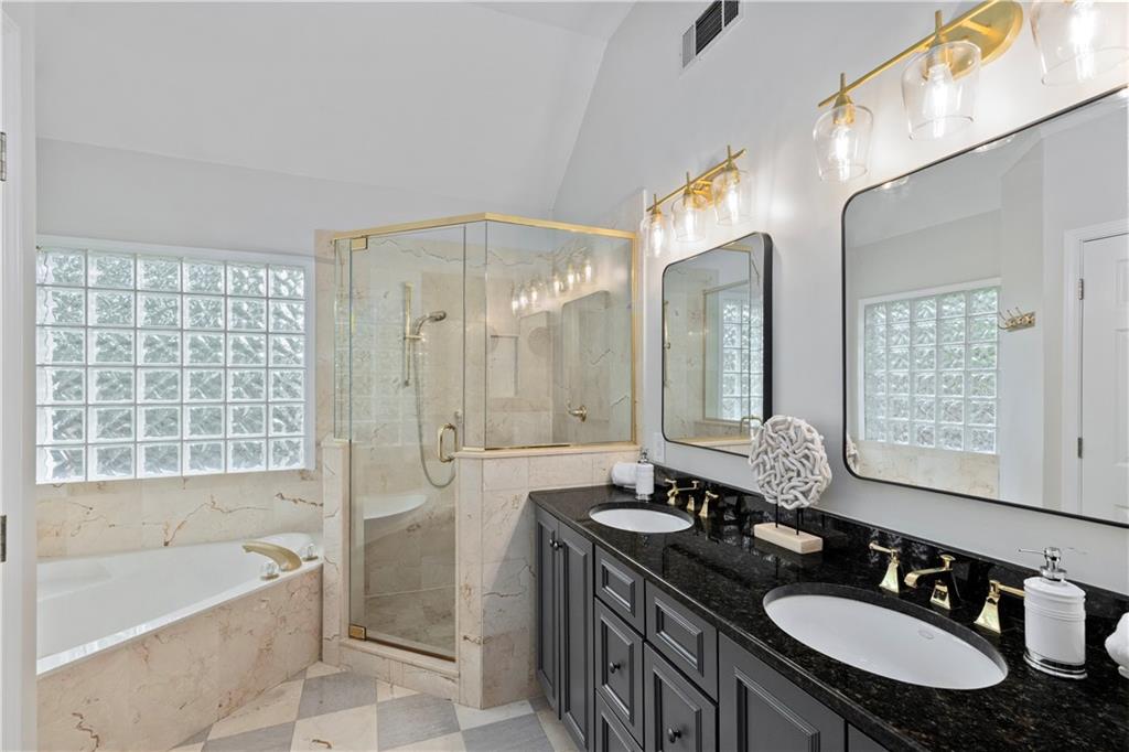 1153 Chantilly Ridge Northeast Atlanta, GA 30324 - Photo 21 of 35