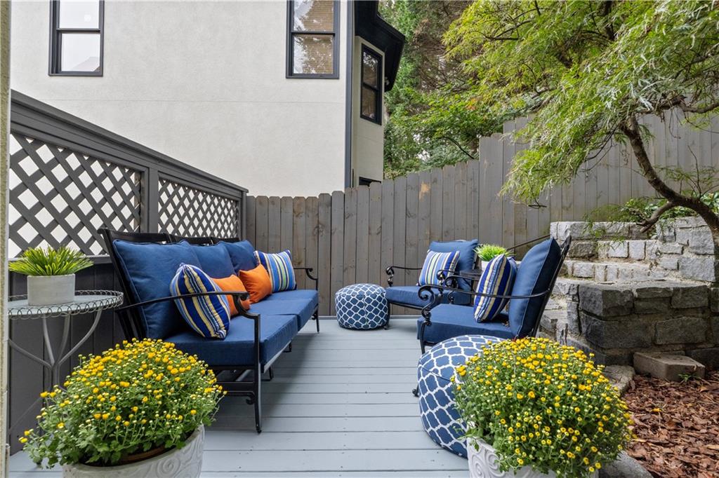 1153 Chantilly Ridge Northeast Atlanta, GA 30324 - Photo 7 of 35