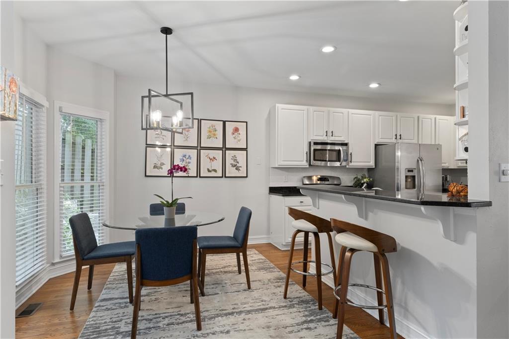 1153 Chantilly Ridge Northeast Atlanta, GA 30324 - Photo 10 of 35