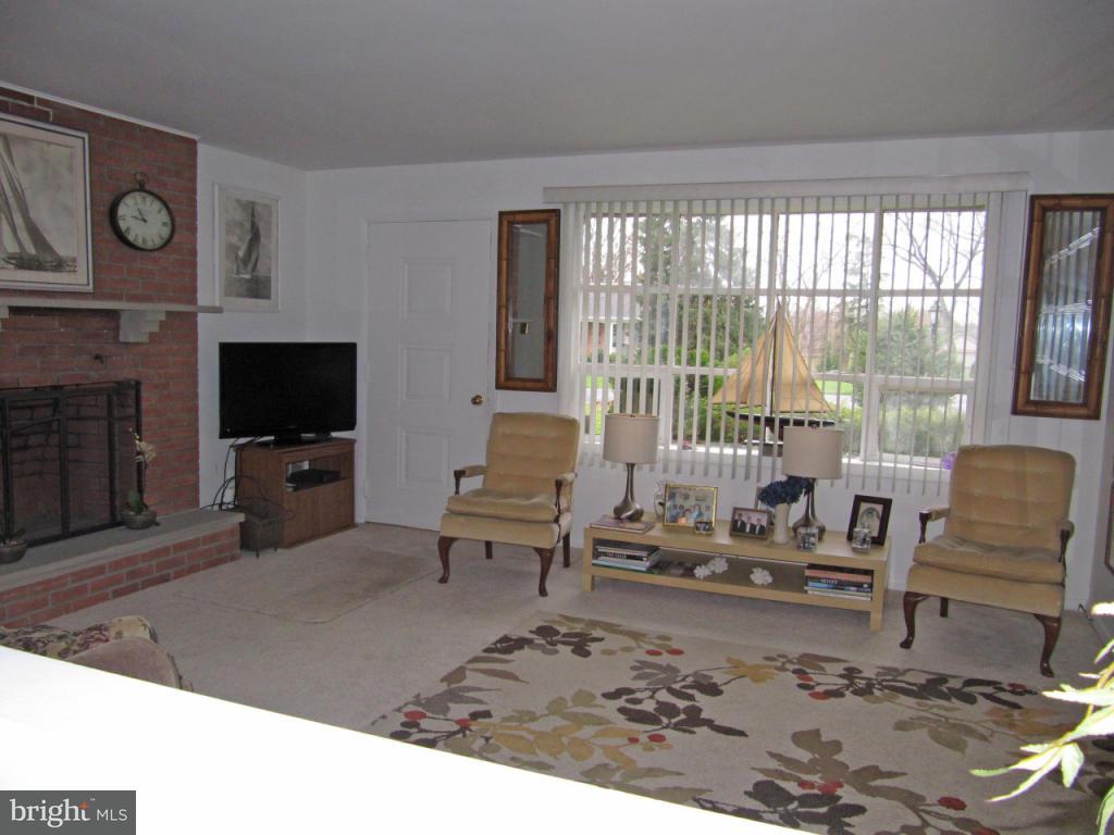 1030 Preston Road Lancaster, PA 17601 - Photo 3 of 12
