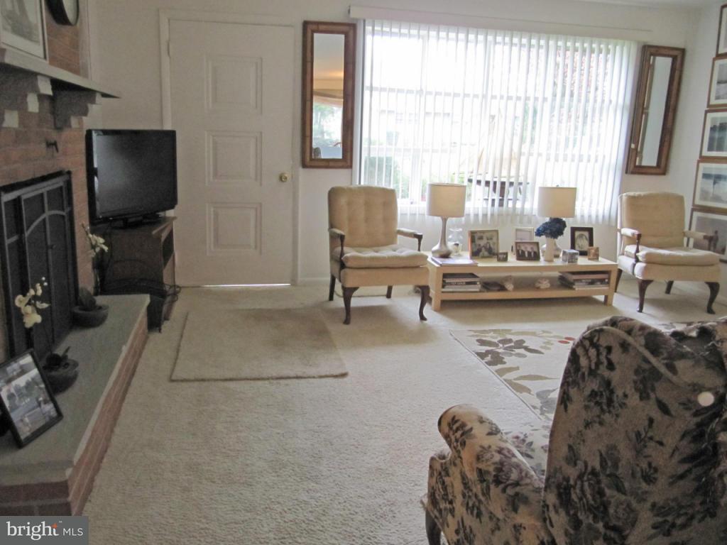 1030 Preston Road Lancaster, PA 17601 - Photo 5 of 12
