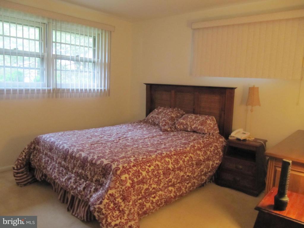 1030 Preston Road Lancaster, PA 17601 - Photo 9 of 12
