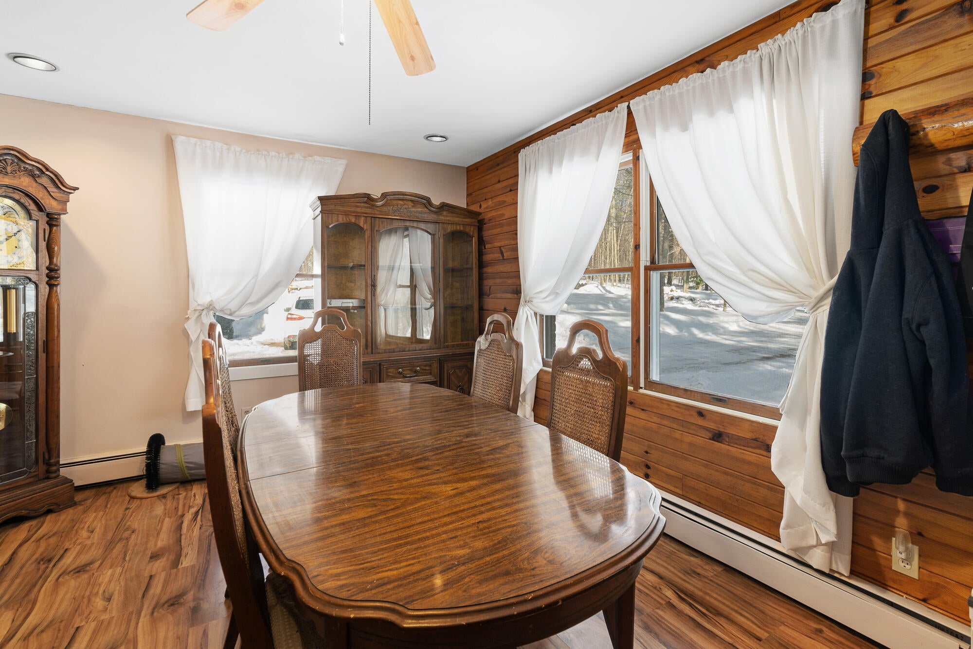 7790 White Road Indian River, MI 49749 - Photo 6 of 22 Gallery Image 6