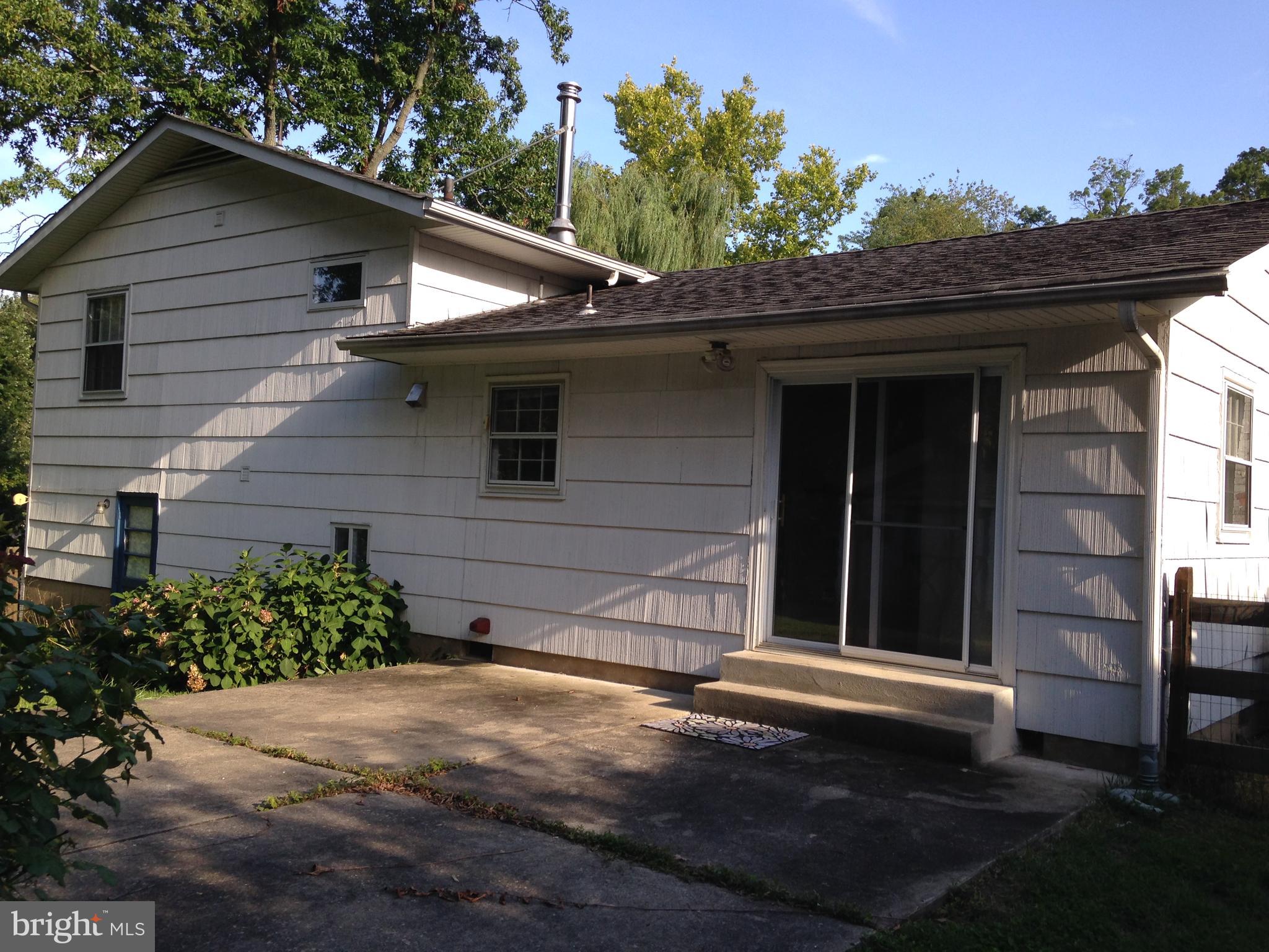 114 Dallas Avenue Newark, DE 19711 - Photo 14 of 18 a view of a house with a yard