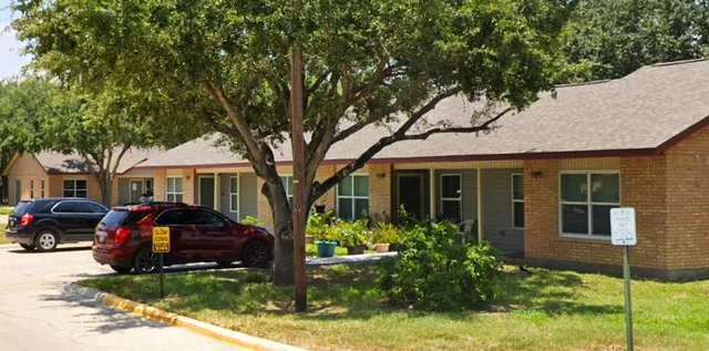 $570 | 901 Lamar Street, Elsa, TX 78538