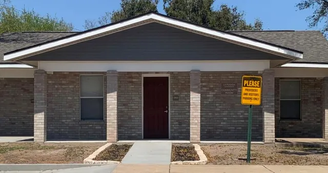 $570 | 901 Lamar Street, Elsa, TX 78538