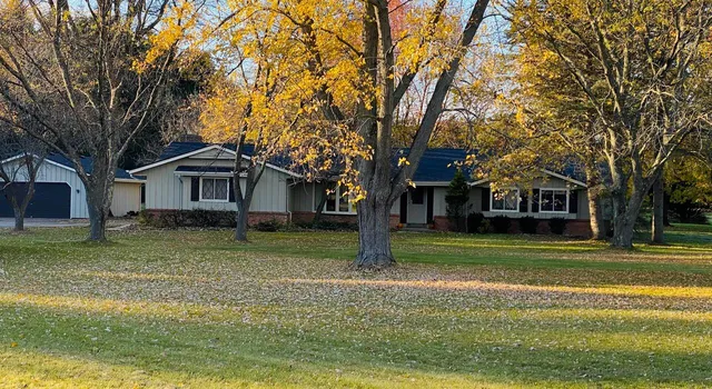 $519,900 | S42-w34366 Griffith Lane, Ottawa, WI 53118