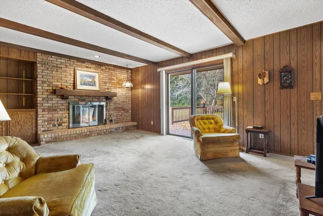 $519,900 | S42-w34366 Griffith Lane, Ottawa, WI 53118