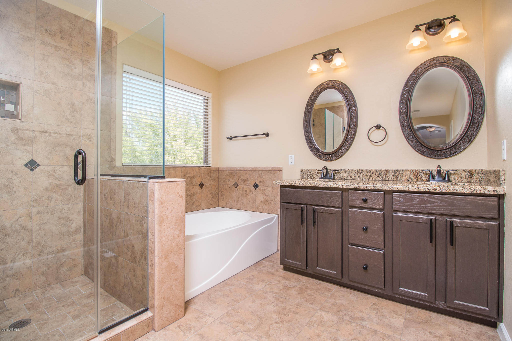 13549 West Calavar Road Surprise, AZ 85379 - Photo 11 of 31 12) MASTER BATH