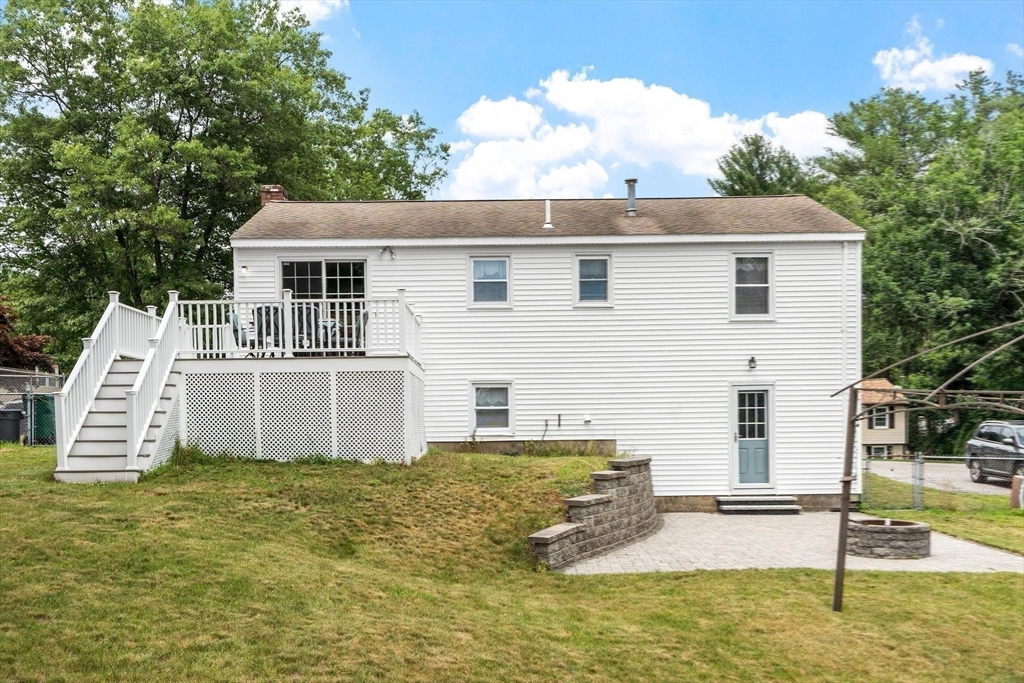 15 Dallas Road Lowell, MA 01854 - Photo 35 of 36