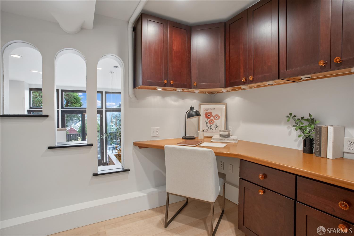 251 Ripley Street San Francisco, CA 94110 - Photo 31 of 39 a kitchen with cabinets a sink and appliances