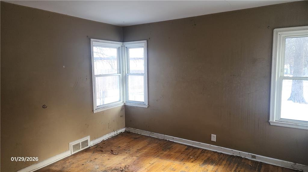 2421 Northeast Vivion Road Kansas City, MO 64118 - Photo 11 of 22