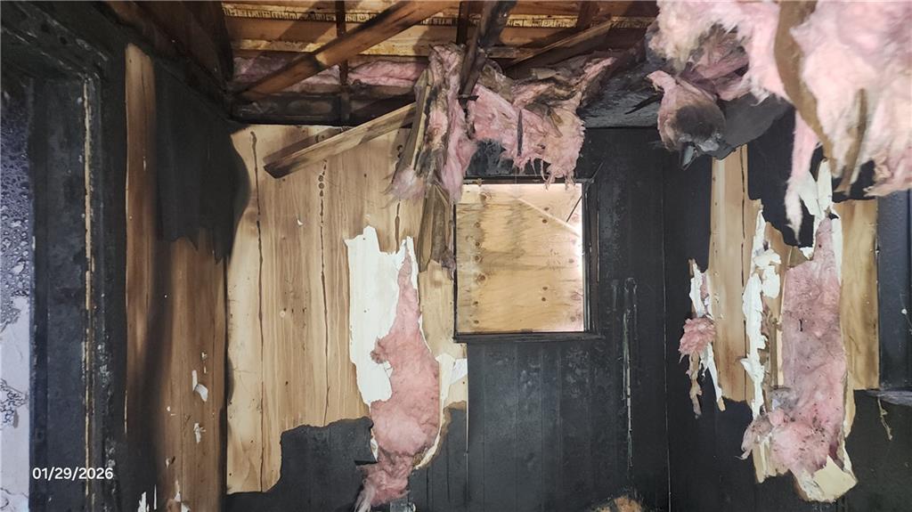 2421 Northeast Vivion Road Kansas City, MO 64118 - Photo 8 of 22