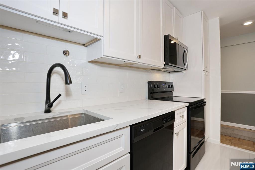 301 Beech Street, Unit 2H Hackensack, NJ 07601 - Photo 12 of 38