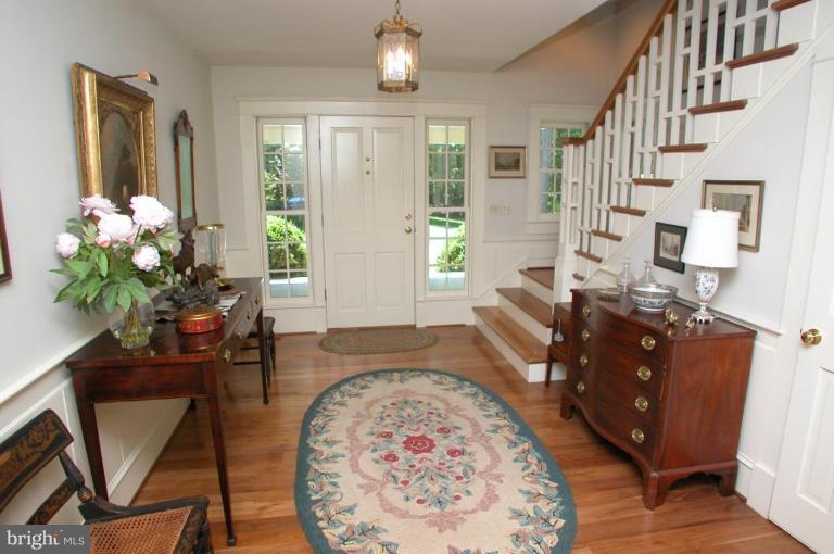 14617 Dover Road Reisterstown, MD 21136 - Photo 2 of 27 Entrance / Foyer