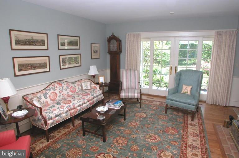 14617 Dover Road Reisterstown, MD 21136 - Photo 4 of 27 Living Room #2