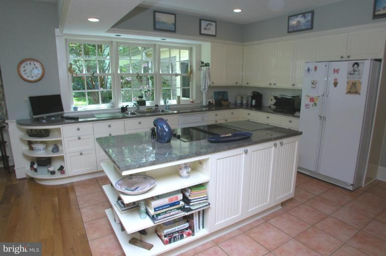 14617 Dover Road Reisterstown, MD 21136 - Photo 6 of 27 Kitchen