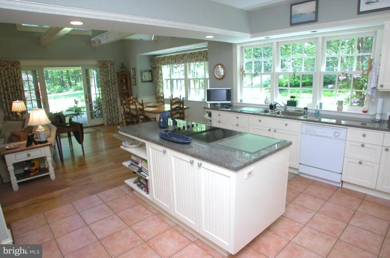 14617 Dover Road Reisterstown, MD 21136 - Photo 8 of 27 Kitchen #3