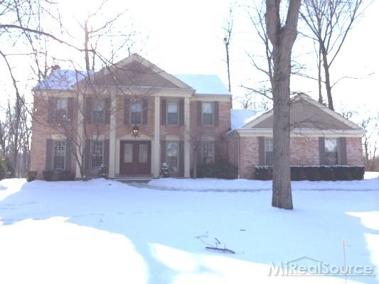 2965 Leyton Court Rochester Hills, MI 48306 - Photo 1 of 21