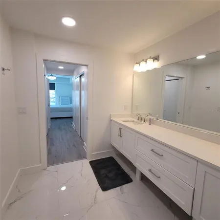 $5,500 | 415 Island Way, Unit 204, Clearwater Beach, FL 33767