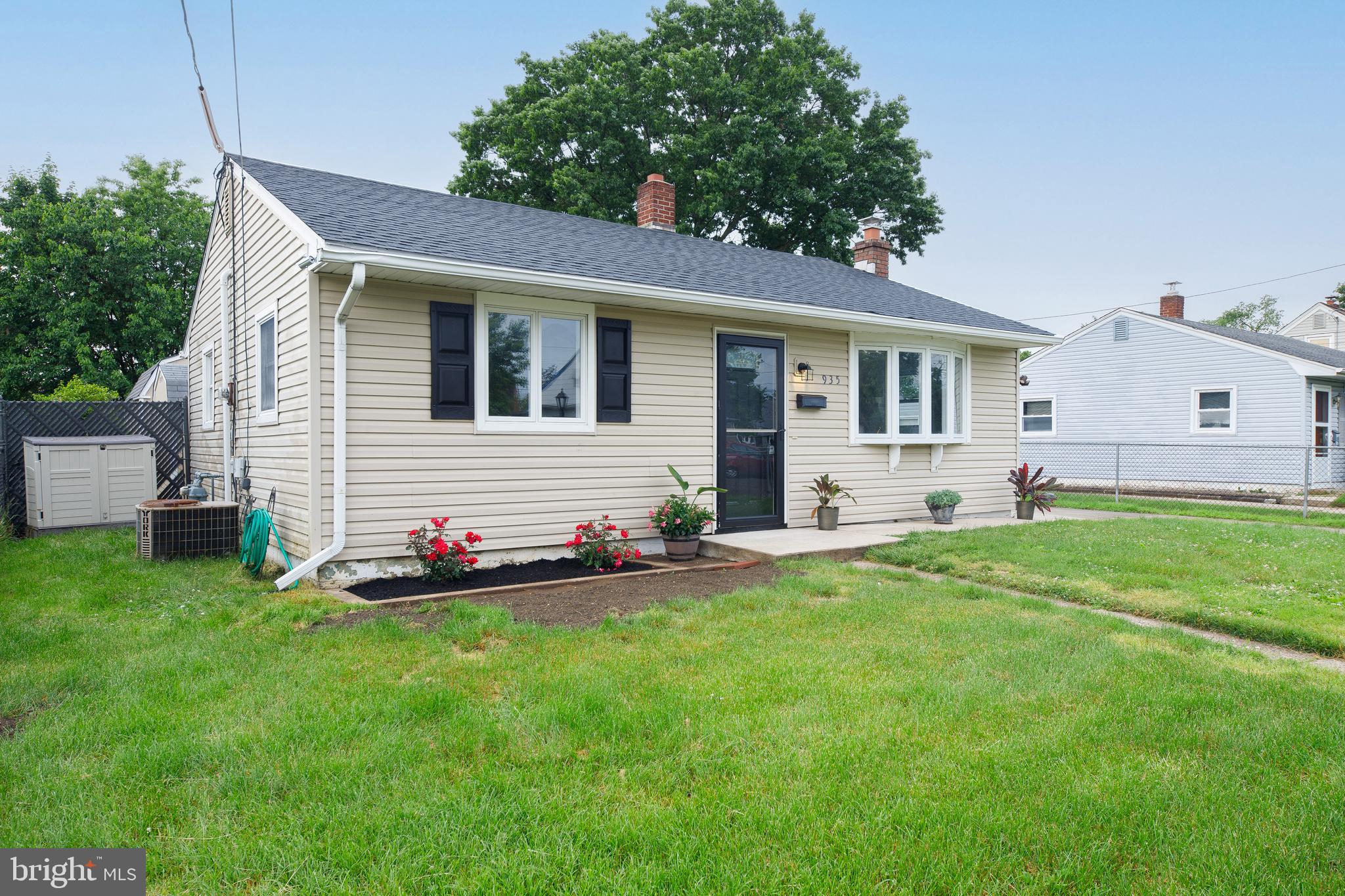 935 Mt Road Burlington, NJ 08016 - Photo 2 of 25