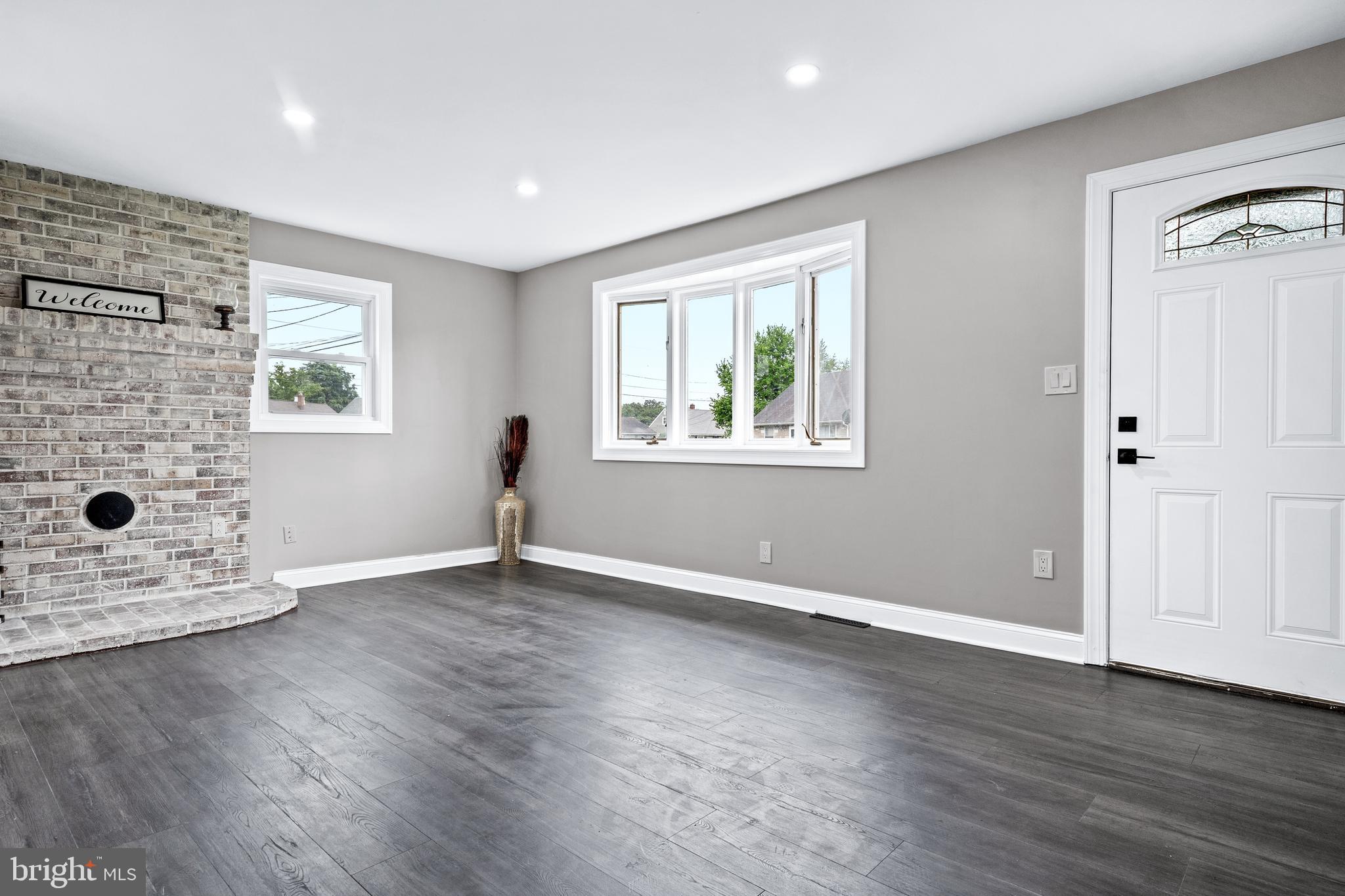 935 Mt Road Burlington, NJ 08016 - Photo 4 of 25