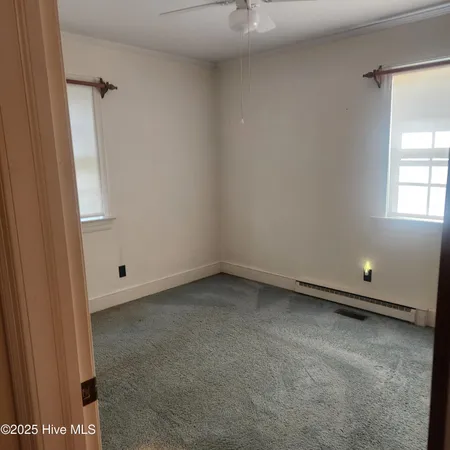 $230,000 | 727 Fairlane Drive, Grifton, NC 28530