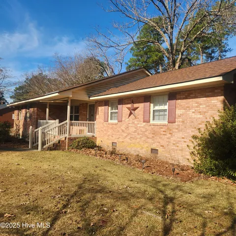 $244,500 | 727 Fairlane Drive, Grifton, NC 28530